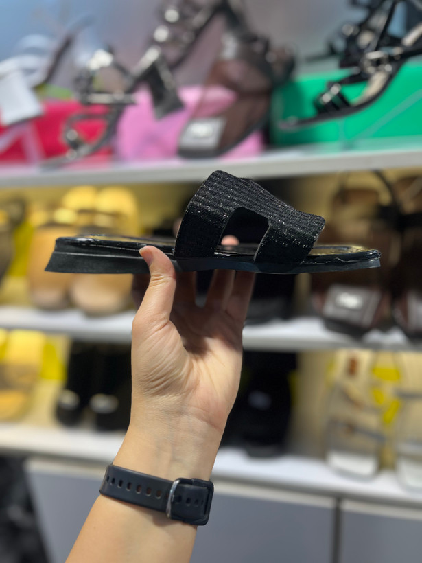 صندل هرمس لمه