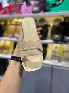 صندل تخت کرم