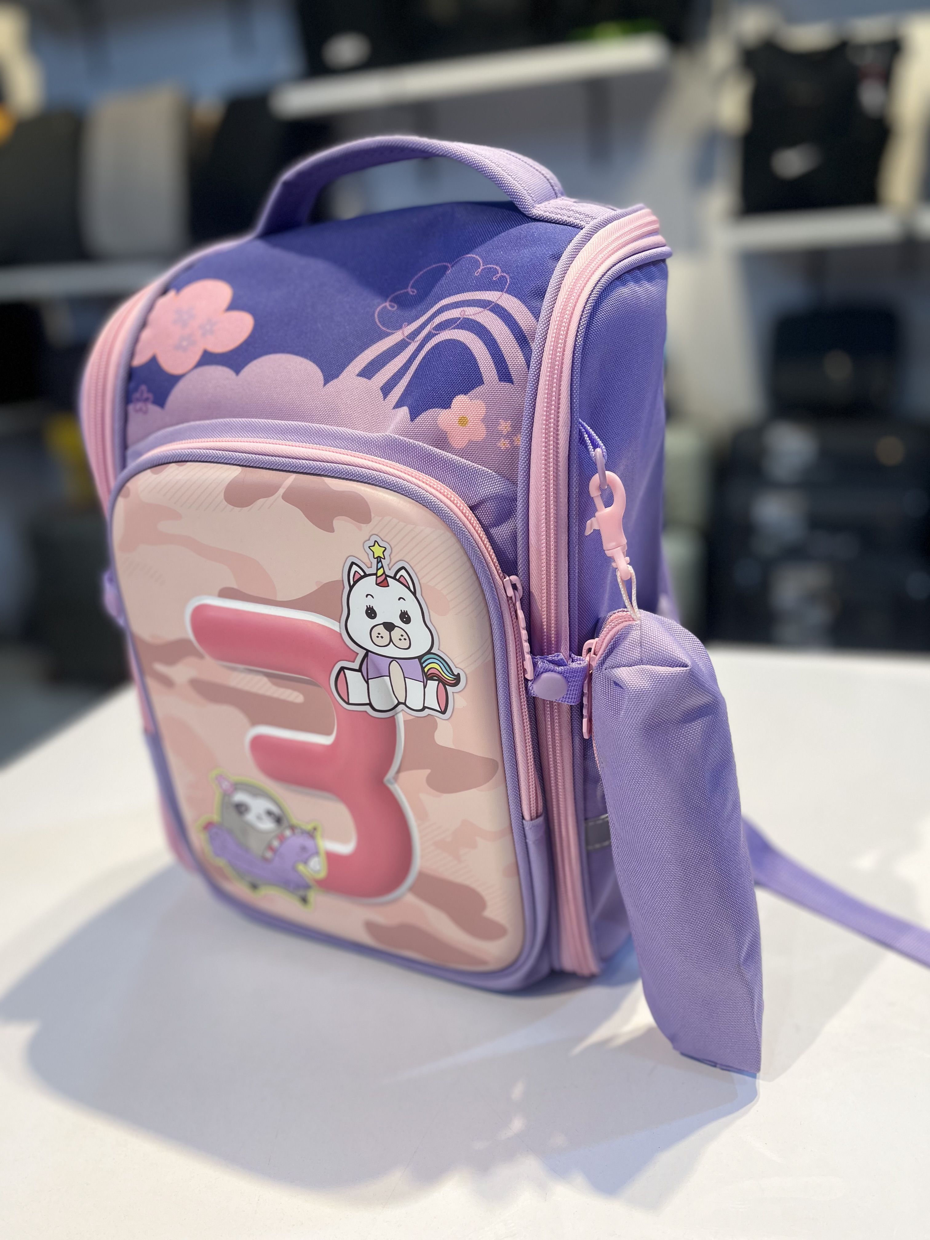 کوله صندوقی تک شاخ🦄