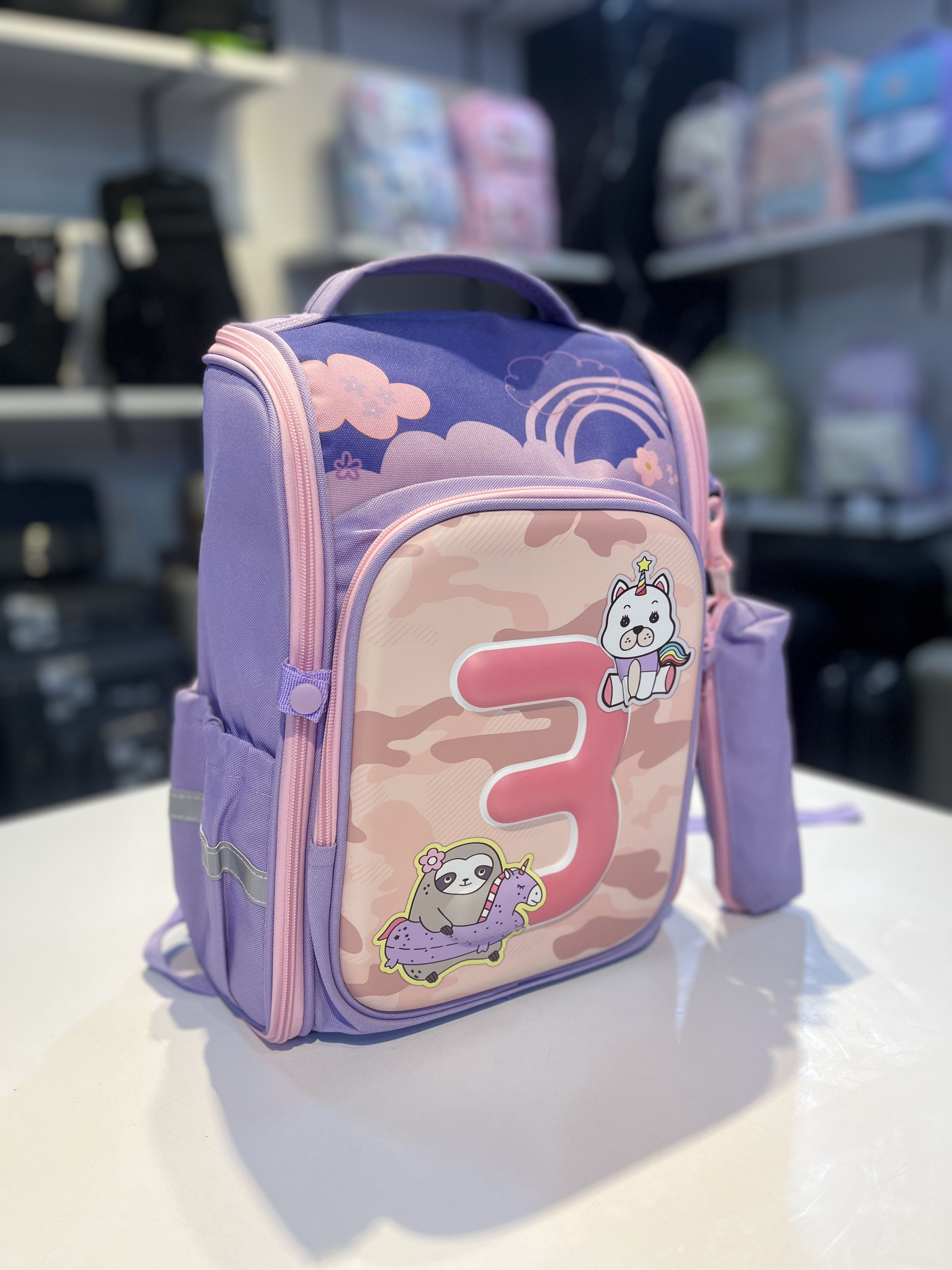 کوله صندوقی تک شاخ🦄
