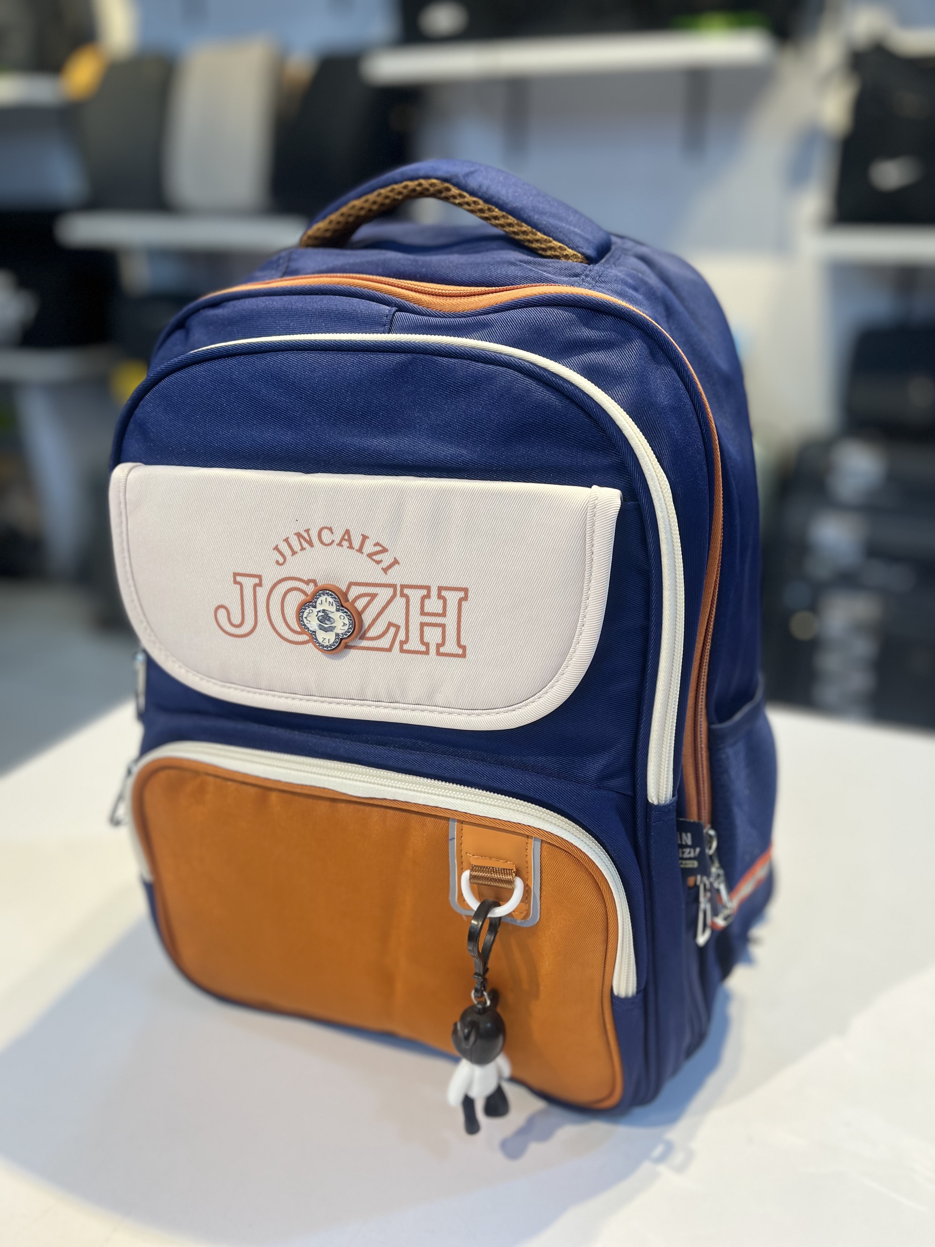 کوله مدرسه طبی JCZH