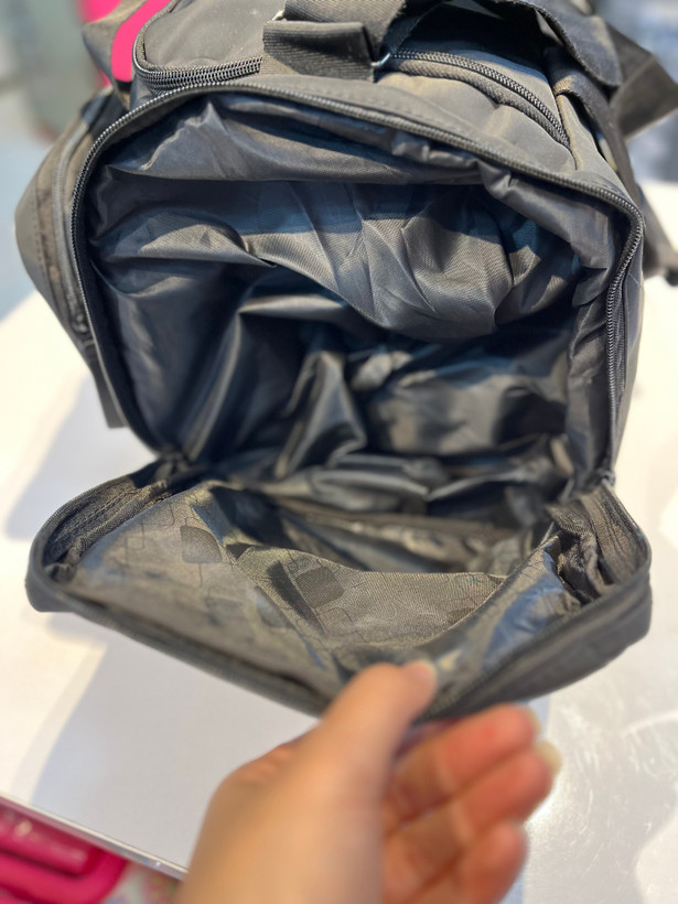 ساک و کوله ورزشی نایک