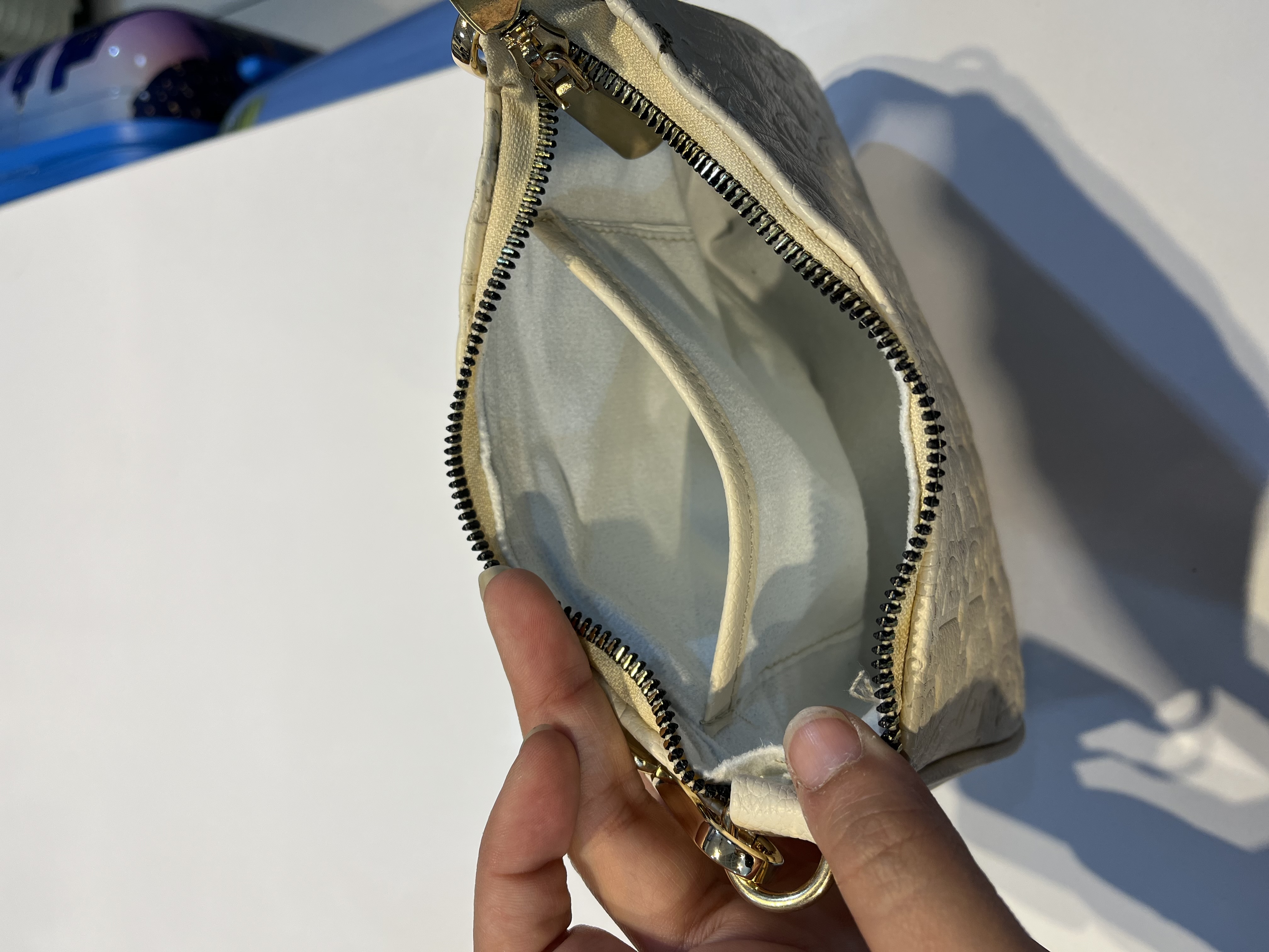 کیف دوشی زنانه